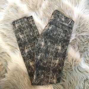 Rich and skinny patterned jeans